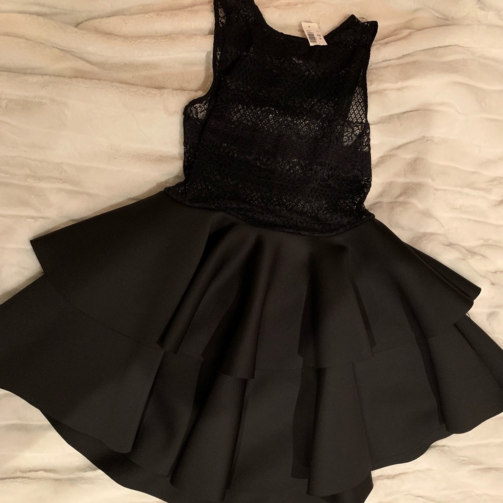 DRESS.Party
